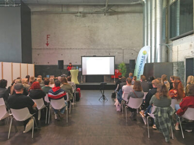 Fanny als Speakerin auf der Veggienale 2023 in Köln