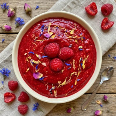 gesunde Marmelade ohne Zucker und kochen mit frischen Himbeeren und Feigen